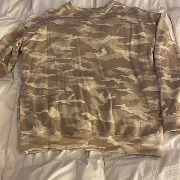 Athleta Camo Studio To Street Pullover Crewneck - Picture 5 of 5